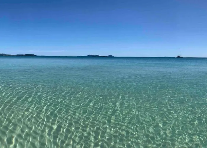 Whitsundays Ocean & Rainforest Views Airlie Beach